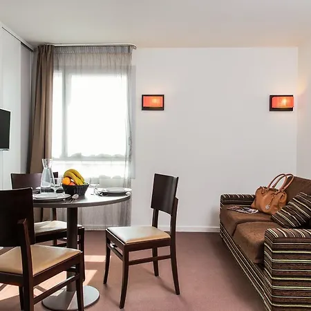Aparthotel Adagio Access Saint Charles Marseille