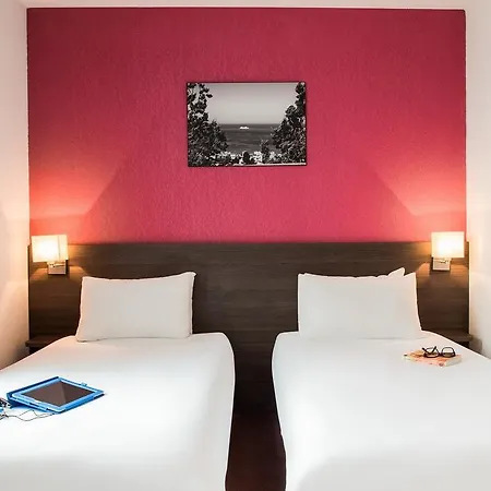 Aparthotel Adagio Access Saint Charles Marseille