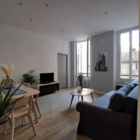 15 Minutes Du Vieux Port, Confort Et Espace Au Calme Du Palais Longchamp