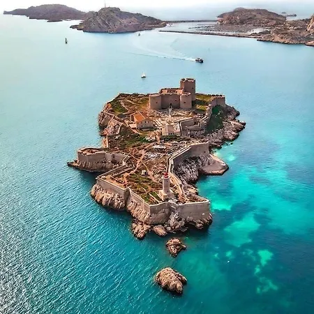 Jacuzzi Netflix * Marseille