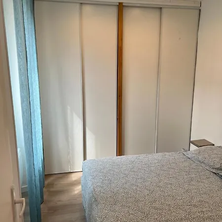 Proche De … Apartment