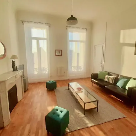 Apartment Spacieux Et Lumineux Vue Mer Joliette