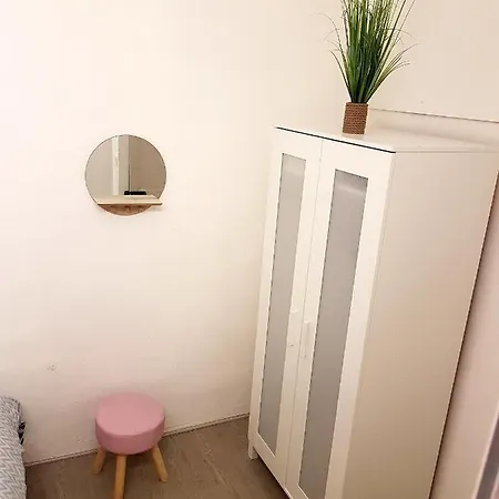 Joli 2 Pieces Climatise Tout Equipe Pour Sejour Agreable Apartment