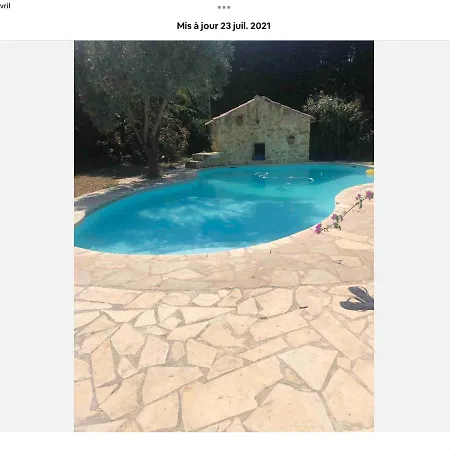 Oustaou Acces Piscine Homestay *