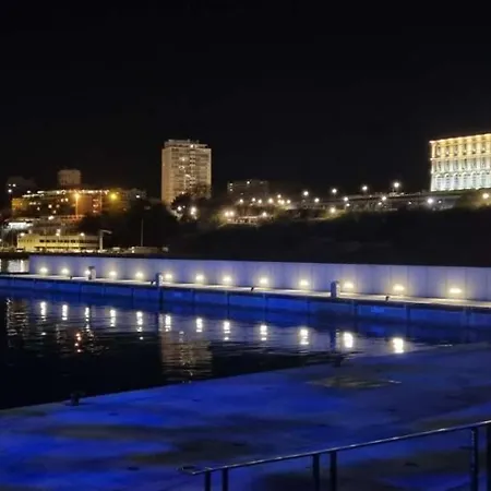 Apartment T2 La Joliette Sur Notre Dame Marseille