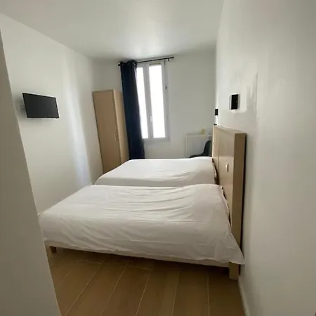 Raphael Prado Hotel