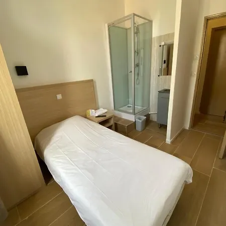 Raphael Prado Hotel