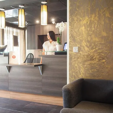 Aparthotel Appart'city Confort Centre Prado Velodrome