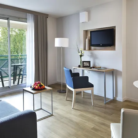 Citadines Prado Chanot 3*