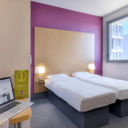 Les Ports Hotel