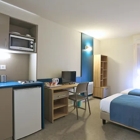 Aparthotel Apparteo 3*