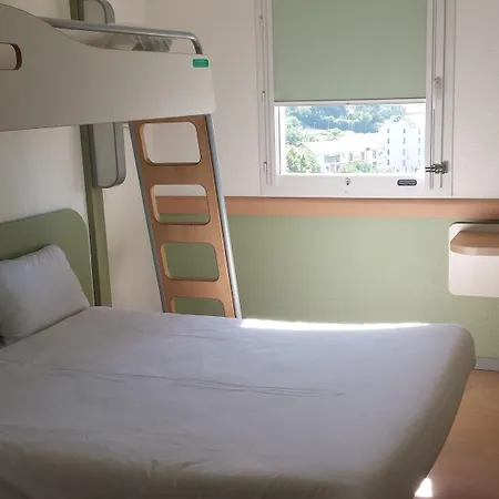 Hotel Ibis Budget Valentine 2*