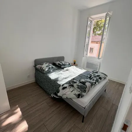 Apartment Les Jardins Marseillais 4 - 4 Personnes - Plages Calanques- Stade Velodrome - Hopital La Timone