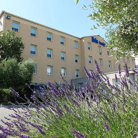 Ibis Budget Valentine Hotel