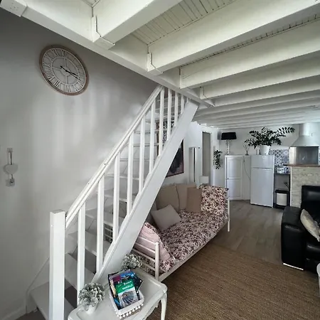 Appartement Petite Maison Cosy Avec Exterieur *