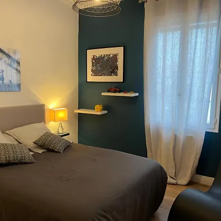 Holiday home Magnifique Haut De Les Camoins Marseille