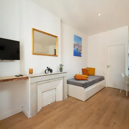 Apartment In The Heart Of Vieux Port *