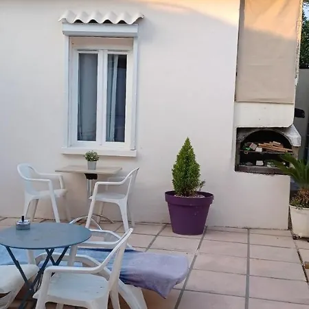 Studio 2 Lycee Jean Perrin 13010