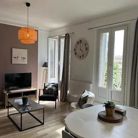 Magnifique 3 Pieces Joliette Parking Privatif Apartment *