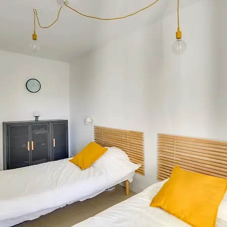 Le Massilia Beau Duplex Avec Balcon à Marselha