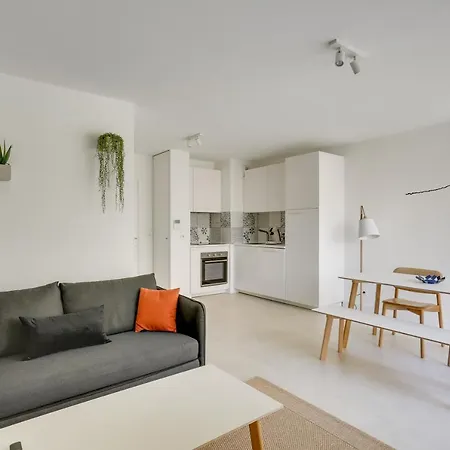 Le Massilia Beau Duplex Avec Balcon à Apartamento