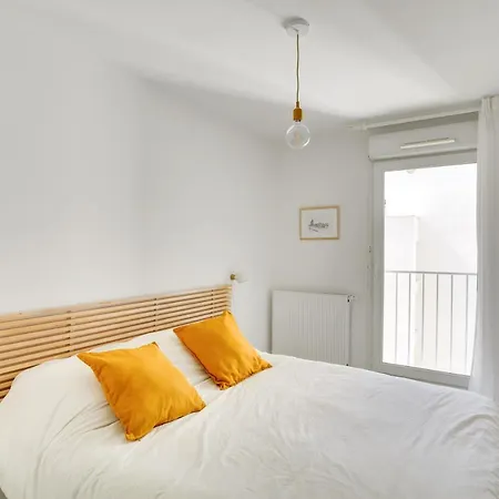 Le Massilia Beau Duplex Avec Balcon à Apartamento *