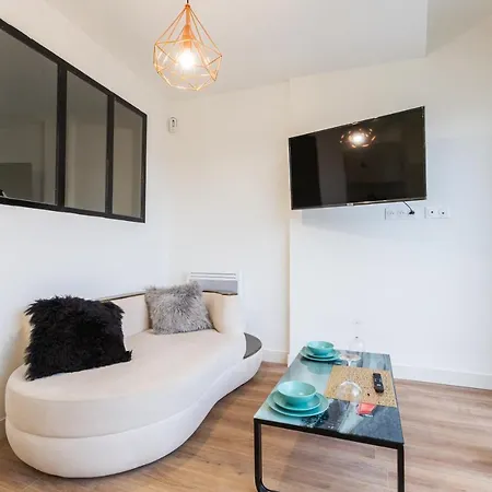 Apartment Appt Superbe T2 St Charles Vieux Port Wifi Marseille