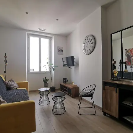 60m² Avec Vue Sur Le Vieux Port... *