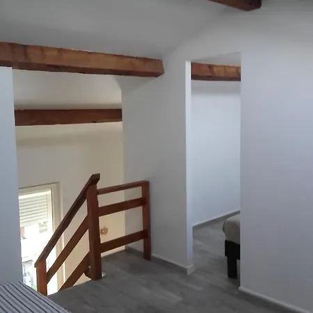Boulevard Boues Apartment