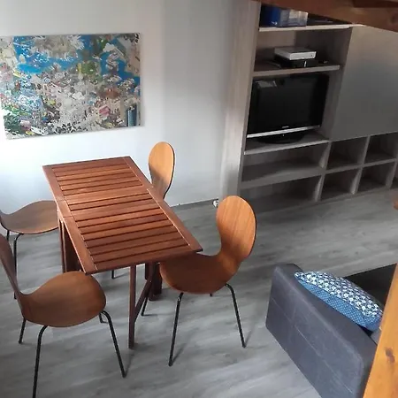 Apartment Boulevard Boues