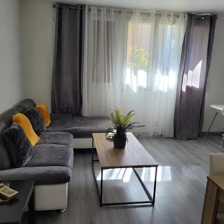 A 10 Min Des Plages En Voiture Et Du Stade Velodrome Apartment