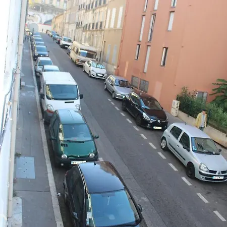 Boulevard Boues Apartment