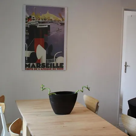 Boulevard Boues Apartment