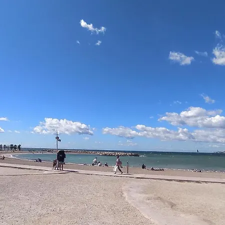 Sun Escape, Renove Climatise 3 Pieces 4-6 Pers, 350m De La Marseilles