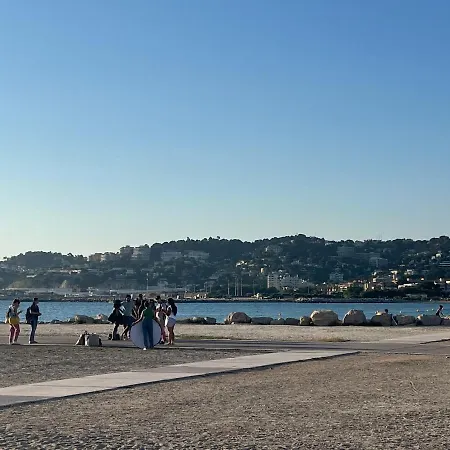 Sun Escape, Renove Climatise 3 Pieces 4-6 Pers, 350m De La Apartment Marseilles