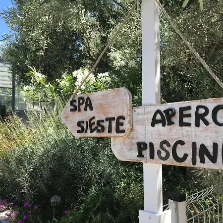 D Hotes Au Coeur Des Oliviers Marseille