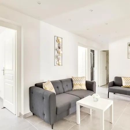 Gare St Charles Vieux Port 10 Personnes Apartment *
