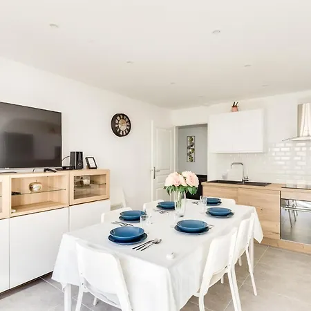 Apartment Gare St Charles Vieux Port 10 Personnes *