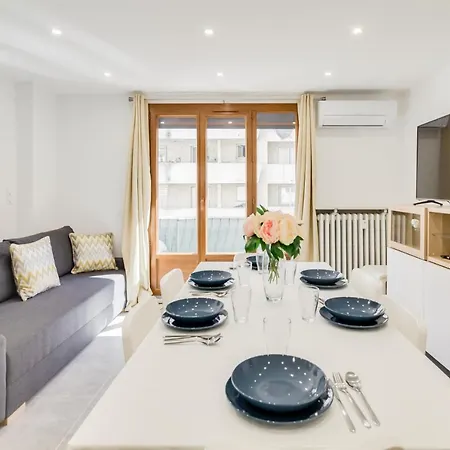 Apartment Gare St Charles Vieux Port 10 Personnes Marseille