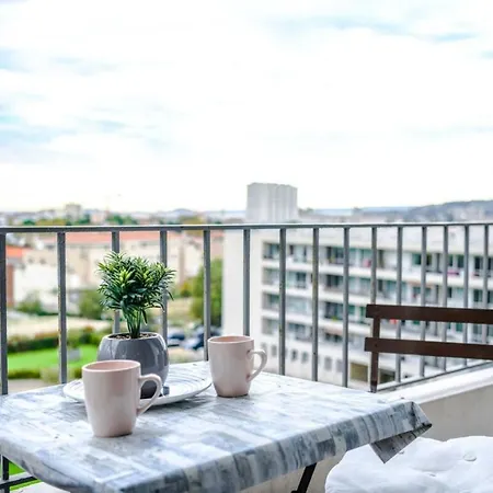 Le Valmante - Avec Balcon Et Parking