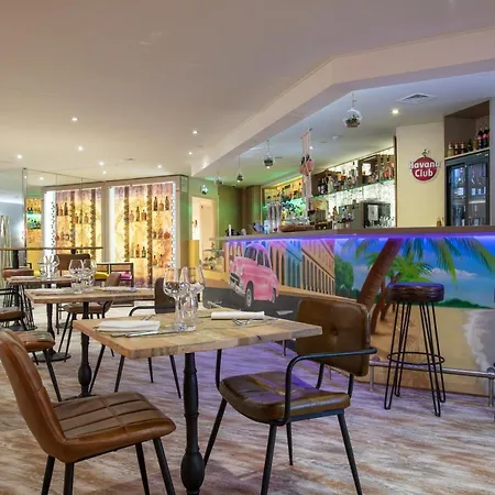 Mercure Centre Vieux Port Hotel