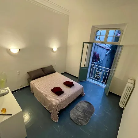 Splendid Sea Front Top Location Apartment