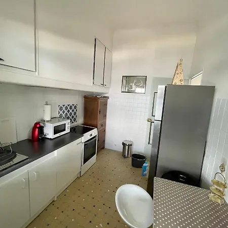 Splendid Sea Front Top Location Apartment *
