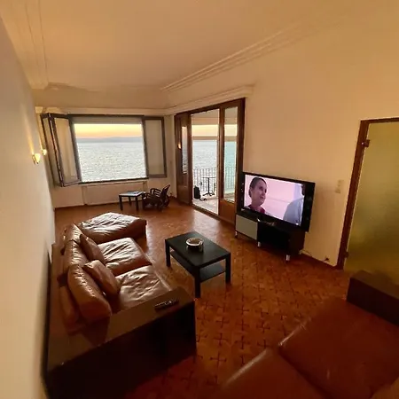 Splendid Sea Front Top Location Marseilles