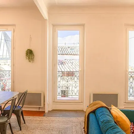 Le Repaire - 2 Avec Balcon
