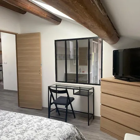 Apartment Khayyour