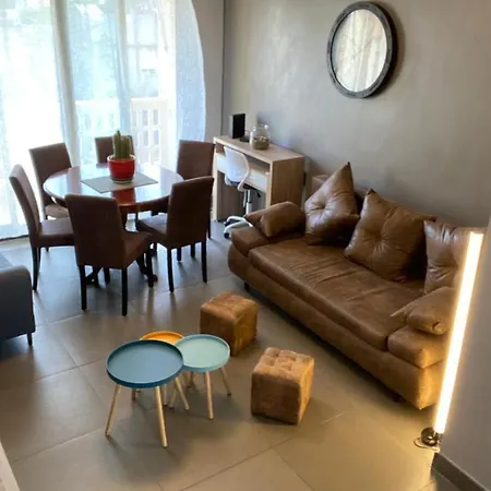 Sun Escape, Renove Climatise 3 Pieces 4-6 Pers, 350m De La * Marseilles