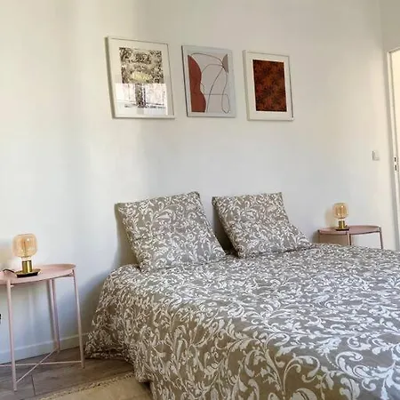 Superbe En Plein Coeur Du Panier Apartment *