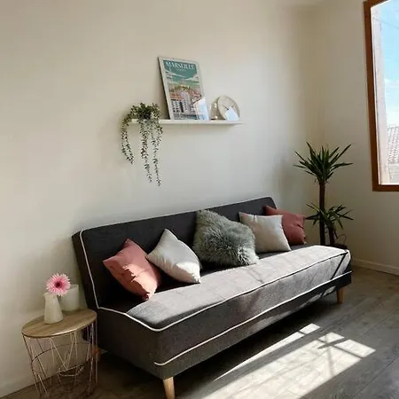 Superbe En Plein Coeur Du Panier Apartment