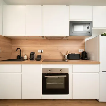 *le Beluga* Air Conditioning/jacuzzi/garden/park Appartamento *
